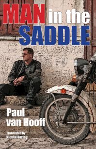  Man in the Saddle, English Edition